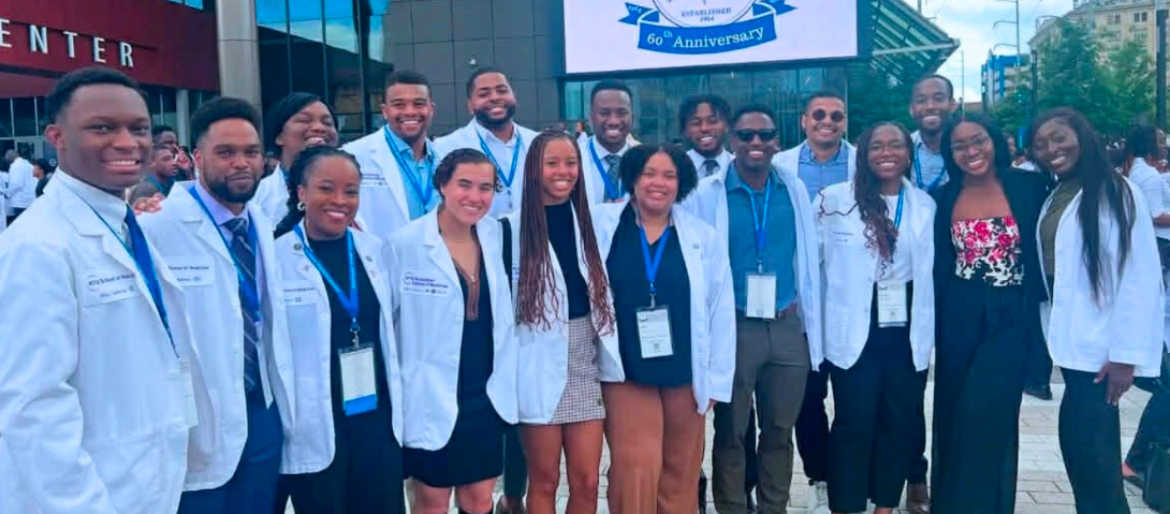 Nina Uzoigwe with fellow medical students